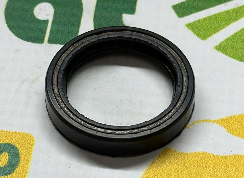 Simering 40001840 6470-5 28X38X7
