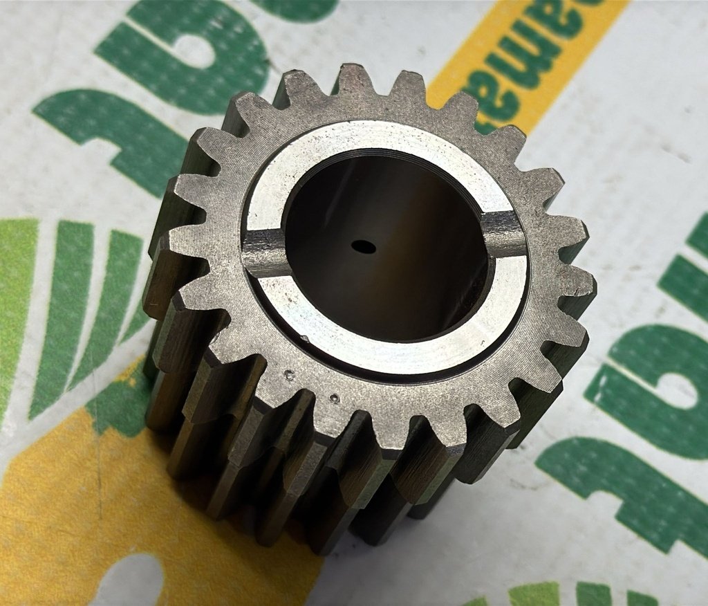 Pinion Z21/18 3382226M2