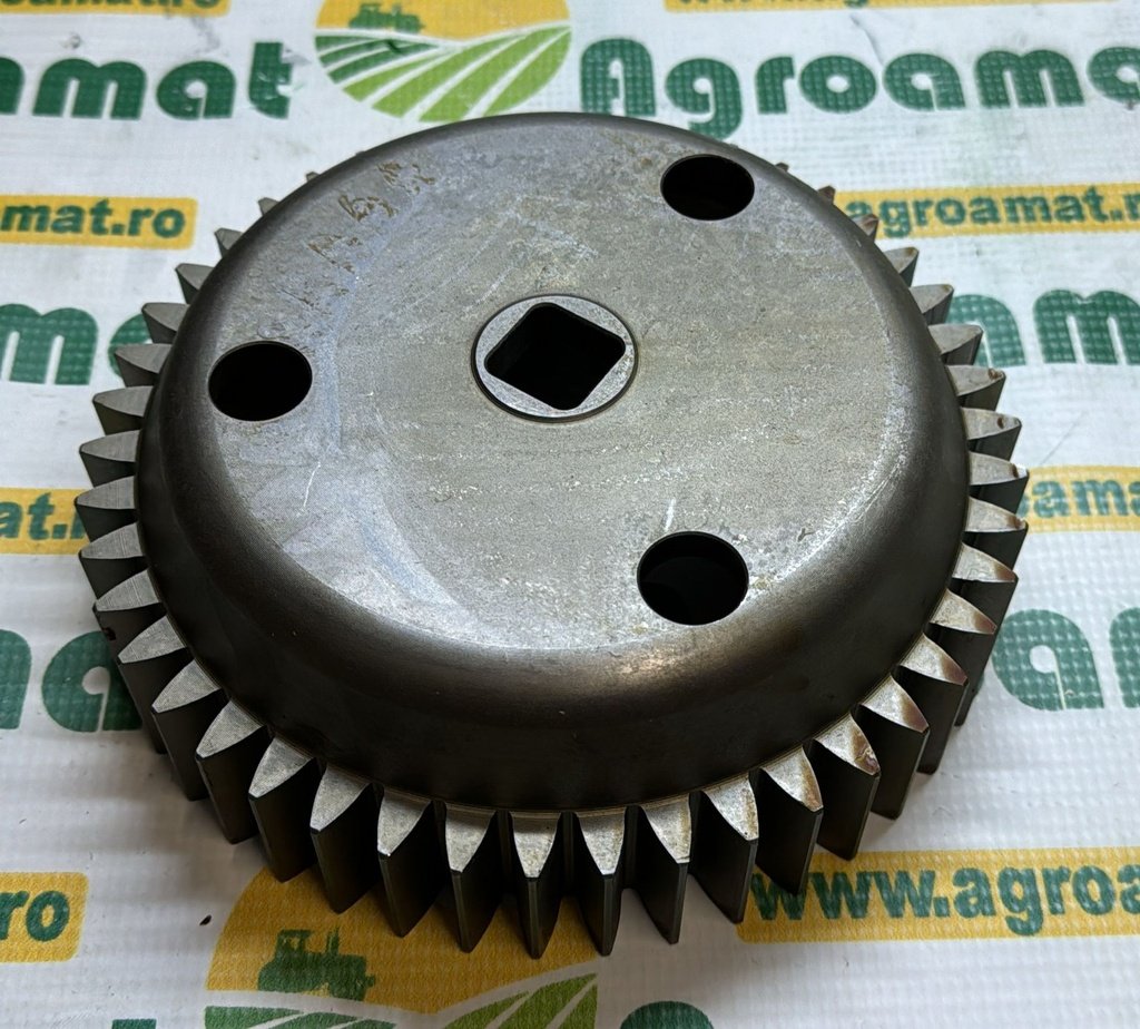 Pinion Pompa Ulei  RE53654