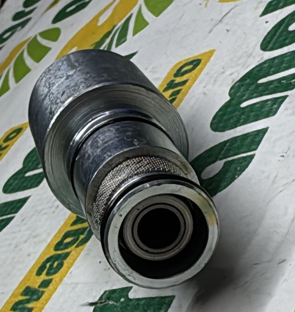Solenoid RE211158