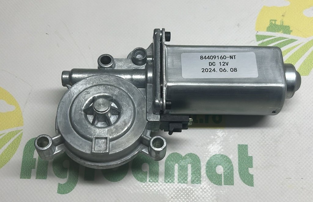 Motoras model nou AH143903