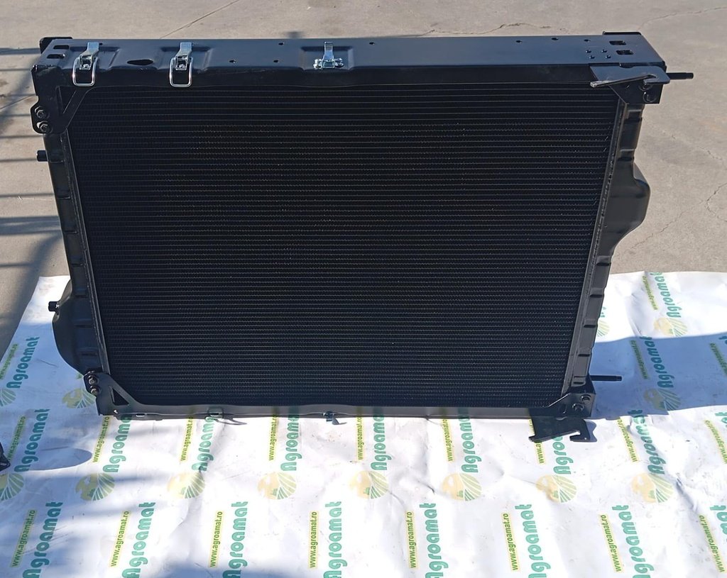 Radiator Apa RE242256