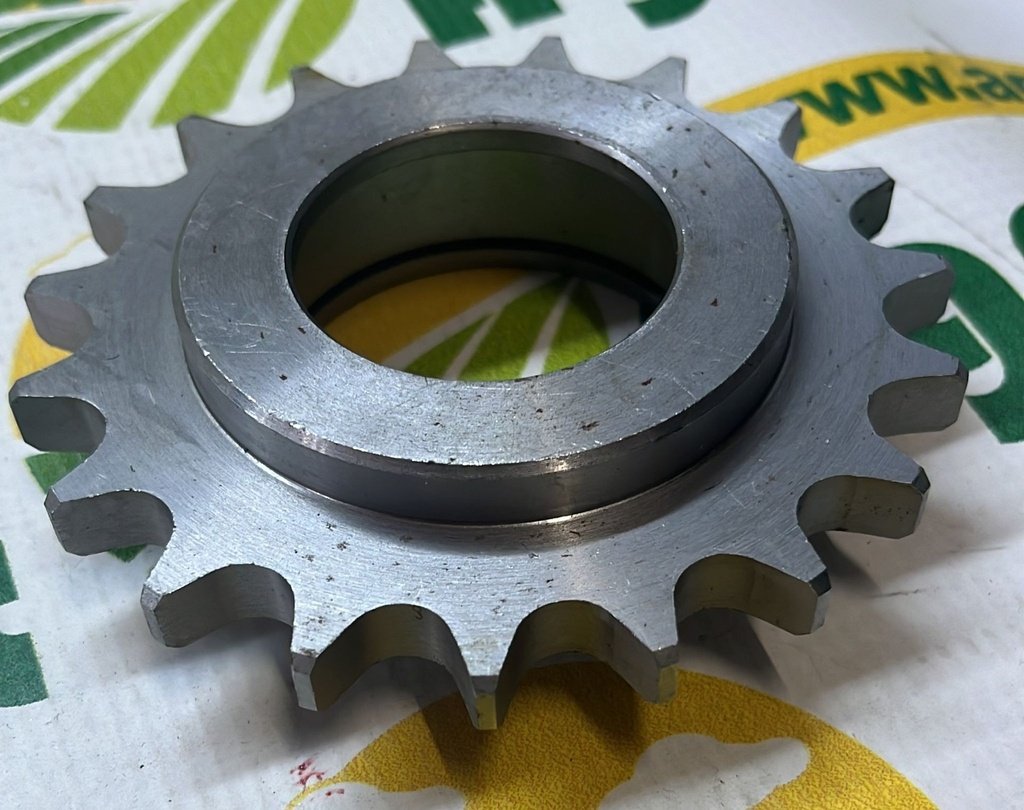 Pinion Z-19 LA323291850