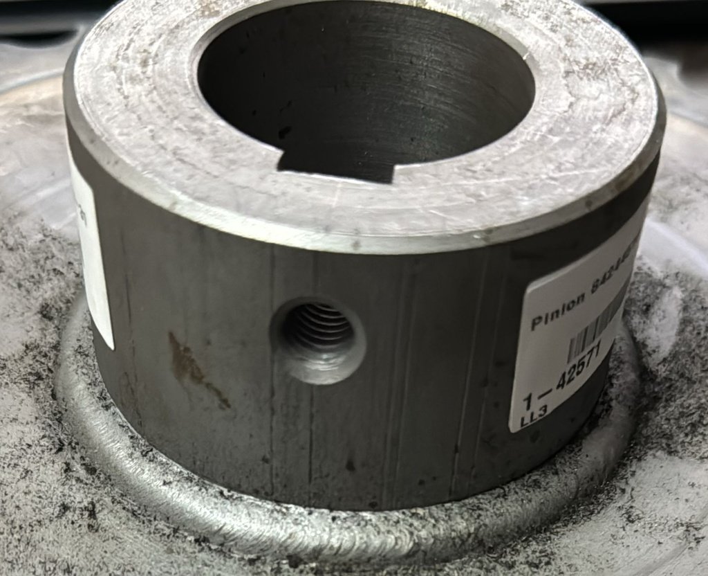 Pinion 84244510 z-31