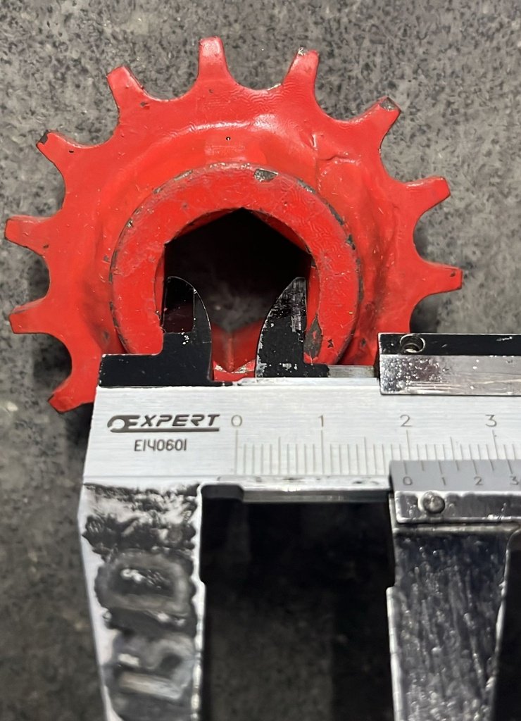 Pinion Becker Z-15