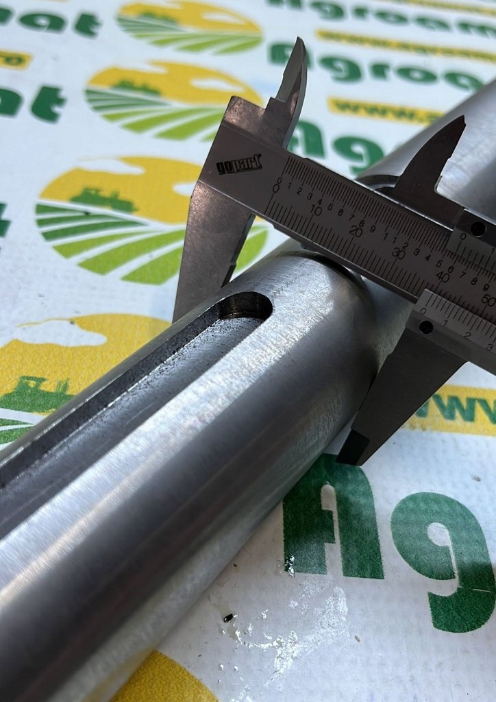 Ax 1.322.962 L-690 MM