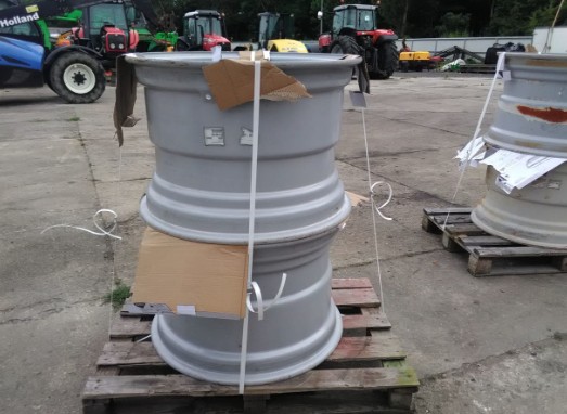 Janta Fendt / Laverda LA323146150