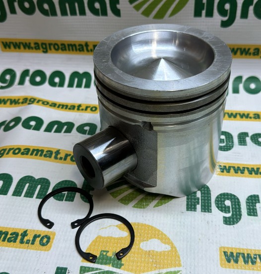 Piston motor RE507758