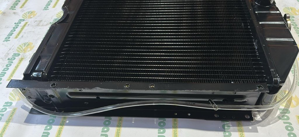Radiator Apa 4997175