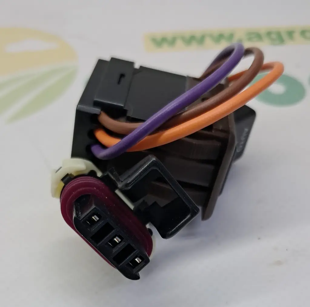 4bf601eb-20a1-45cc-81a0-6301403352ea.webp
