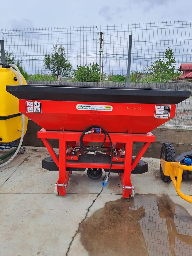 Masina Imprastiat Ingrasamant 800L 2 Discuri