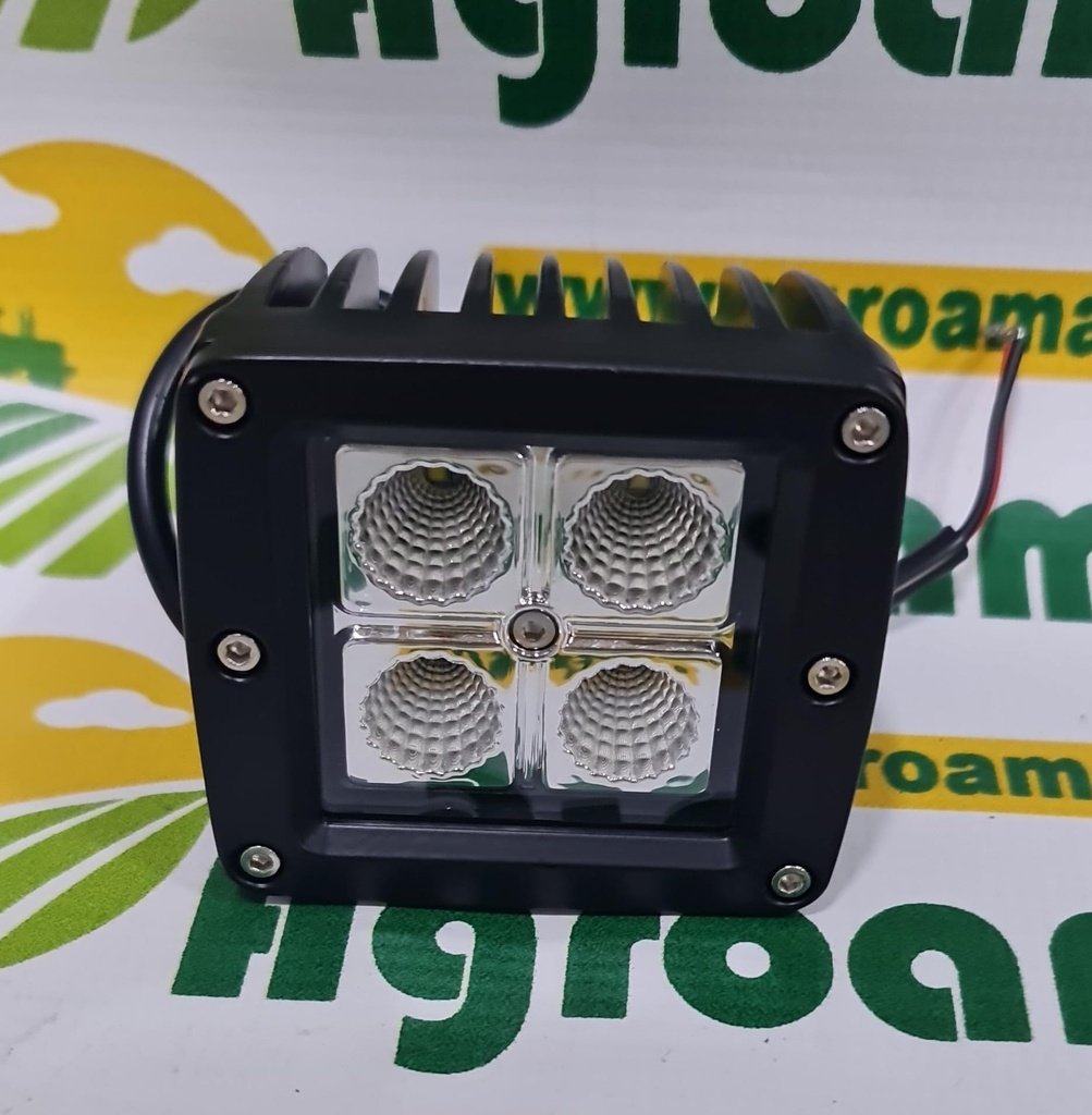Lampa cu 4 LED-uri 12W  