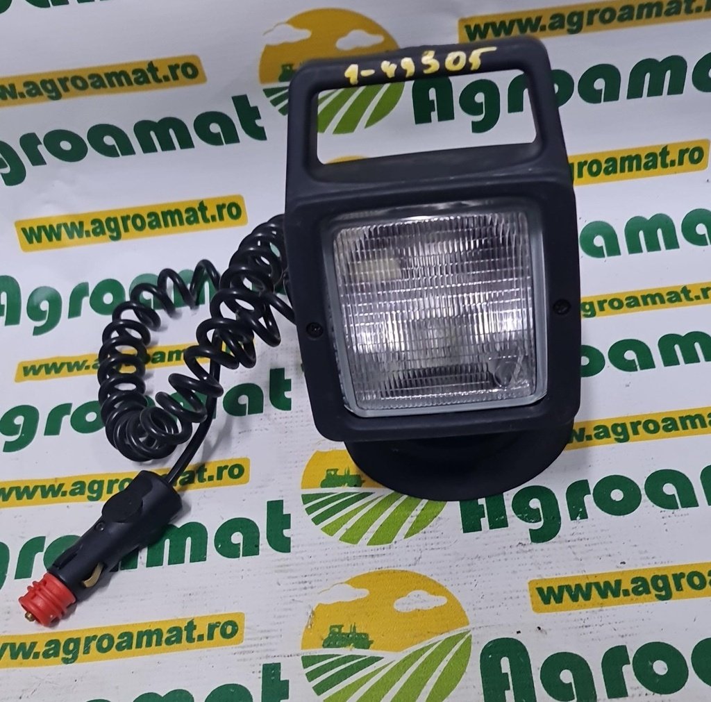 Proiector cu baza magnetica