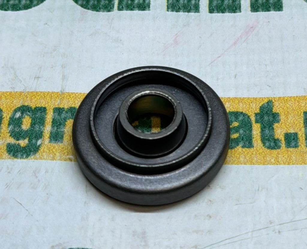 Capac Arc Supapa Motor RE60005