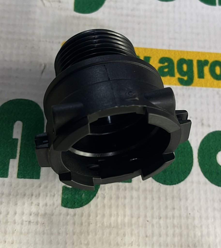 Racord Filetat T4
