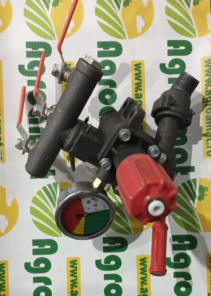 Distribuitor Metalic cu 3 cai, Manometru Glicerina Inclus pentru Erbicidator