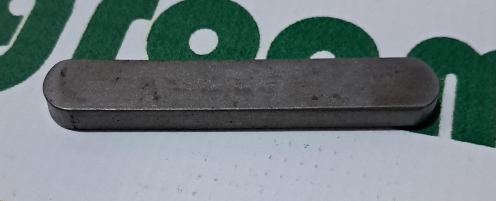 Pana 12x6x70mm