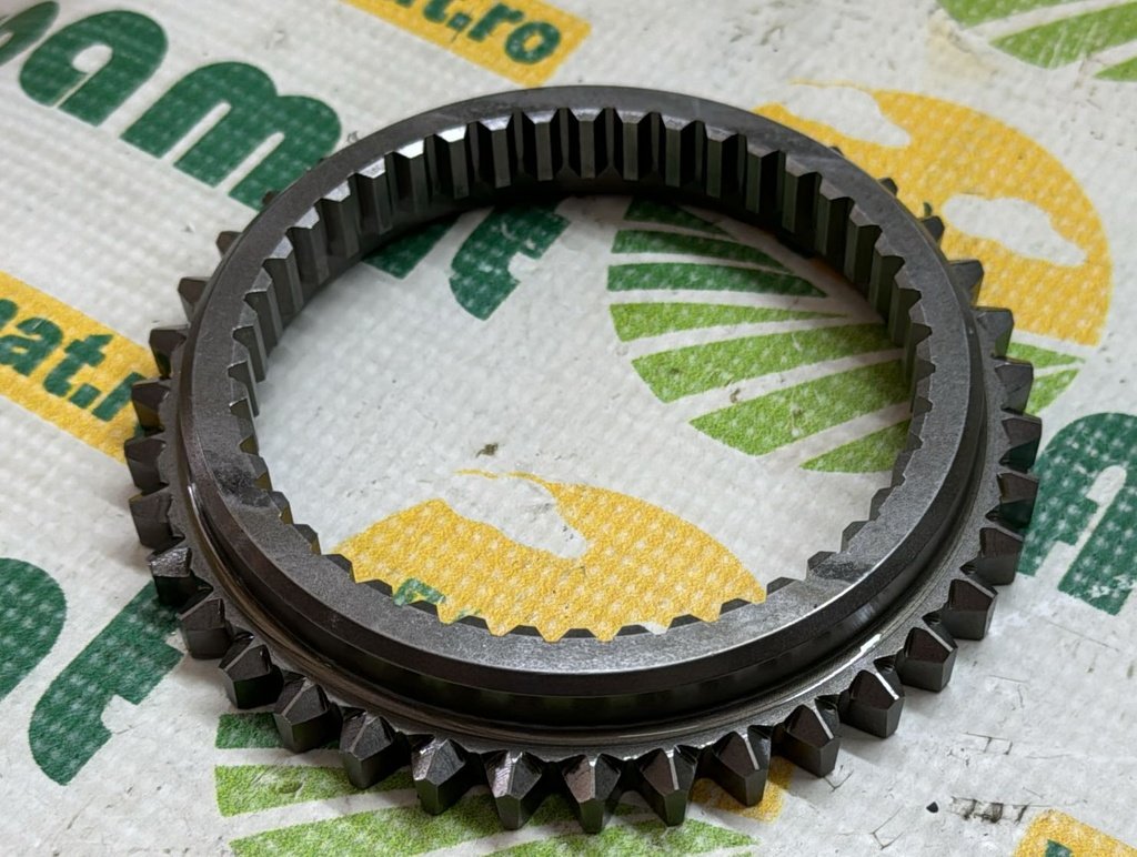 Pinion 1686458M1