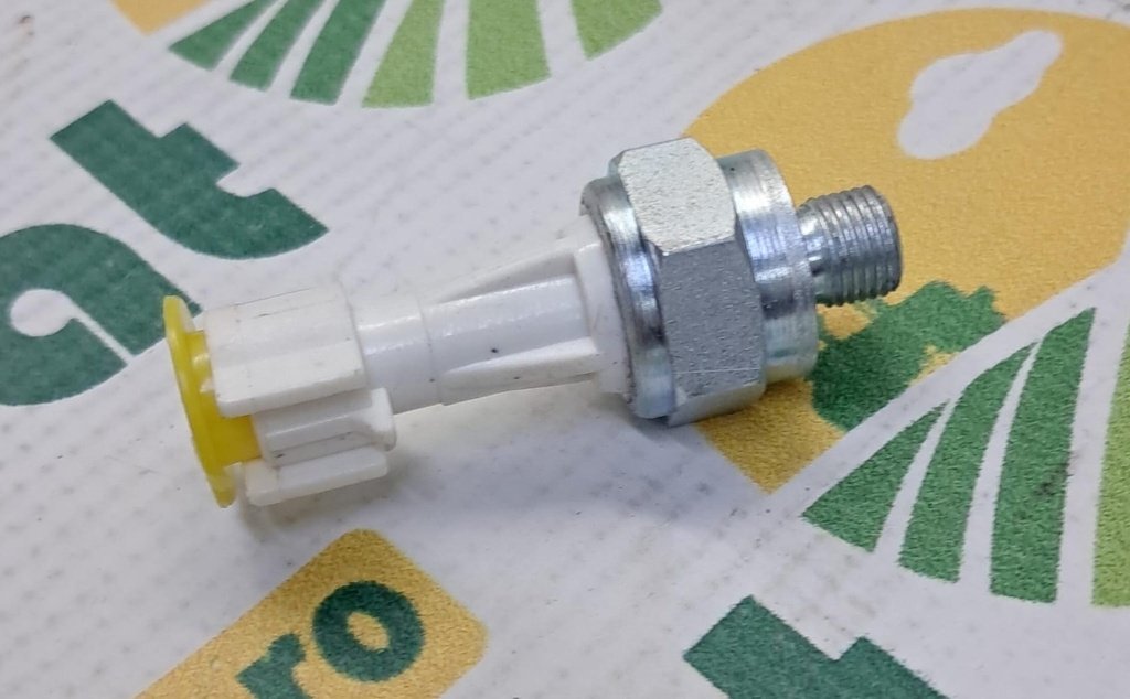 Senzor Presiune Ulei 504085003