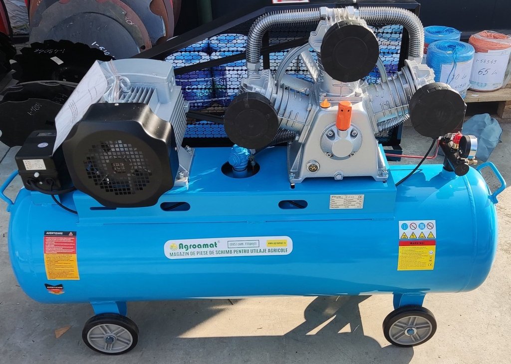 Compresor Aer 380V, 180L putere 7.5kW/10CP 8 Bar, debit 900L/min