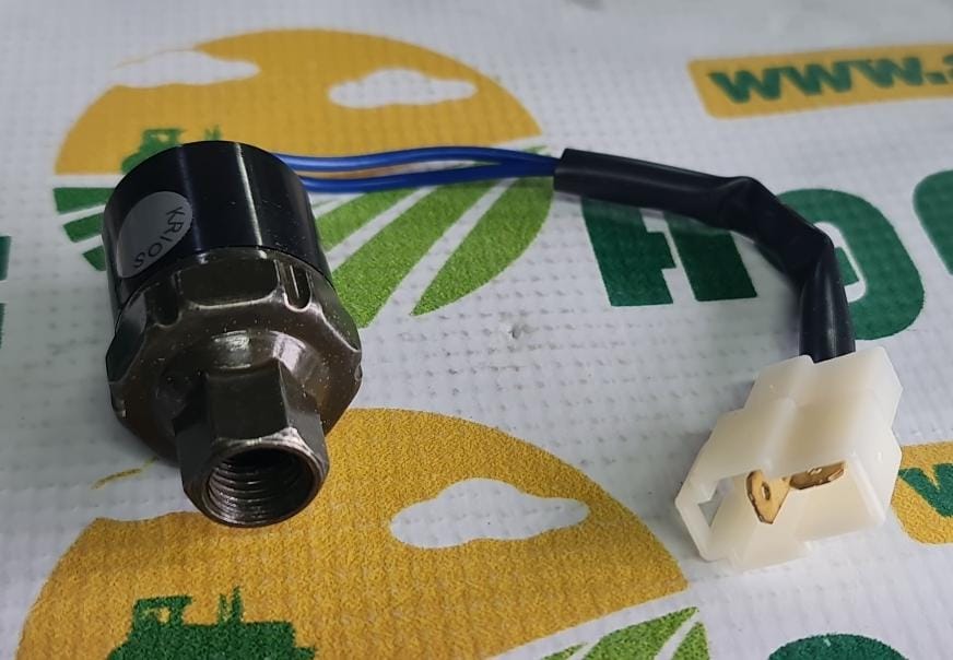 Comutator Presiune A/C 3902105M1