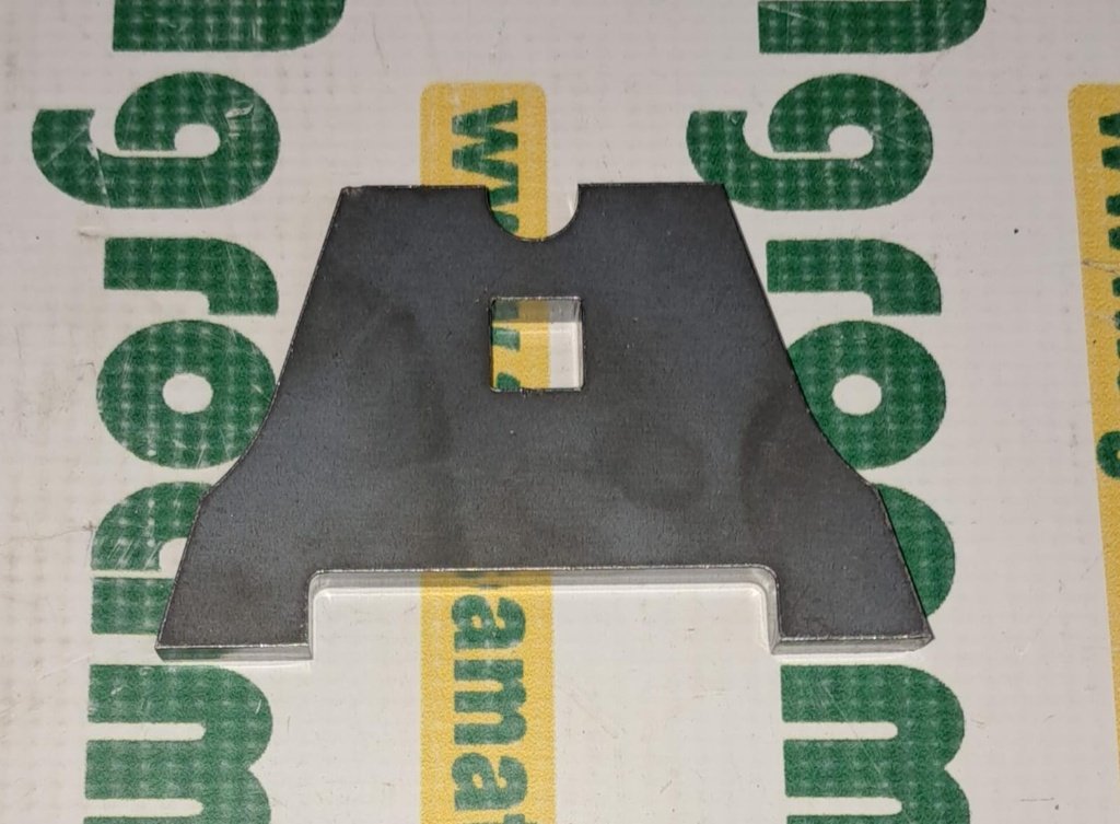 Placa Uzura Accelerator AH216018