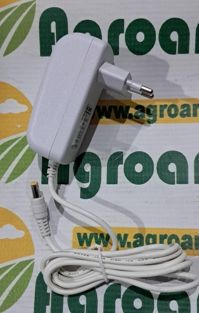 Incarcator AC 220V/50Hz Pentru Aparat Generator Impulsuri Gard Electric 