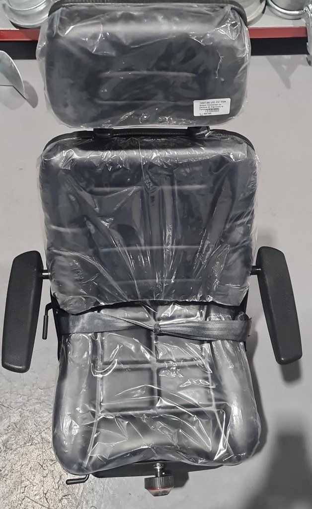 Scaun Universal cu Centura de Siguranta, Tetiera si Cotiere
