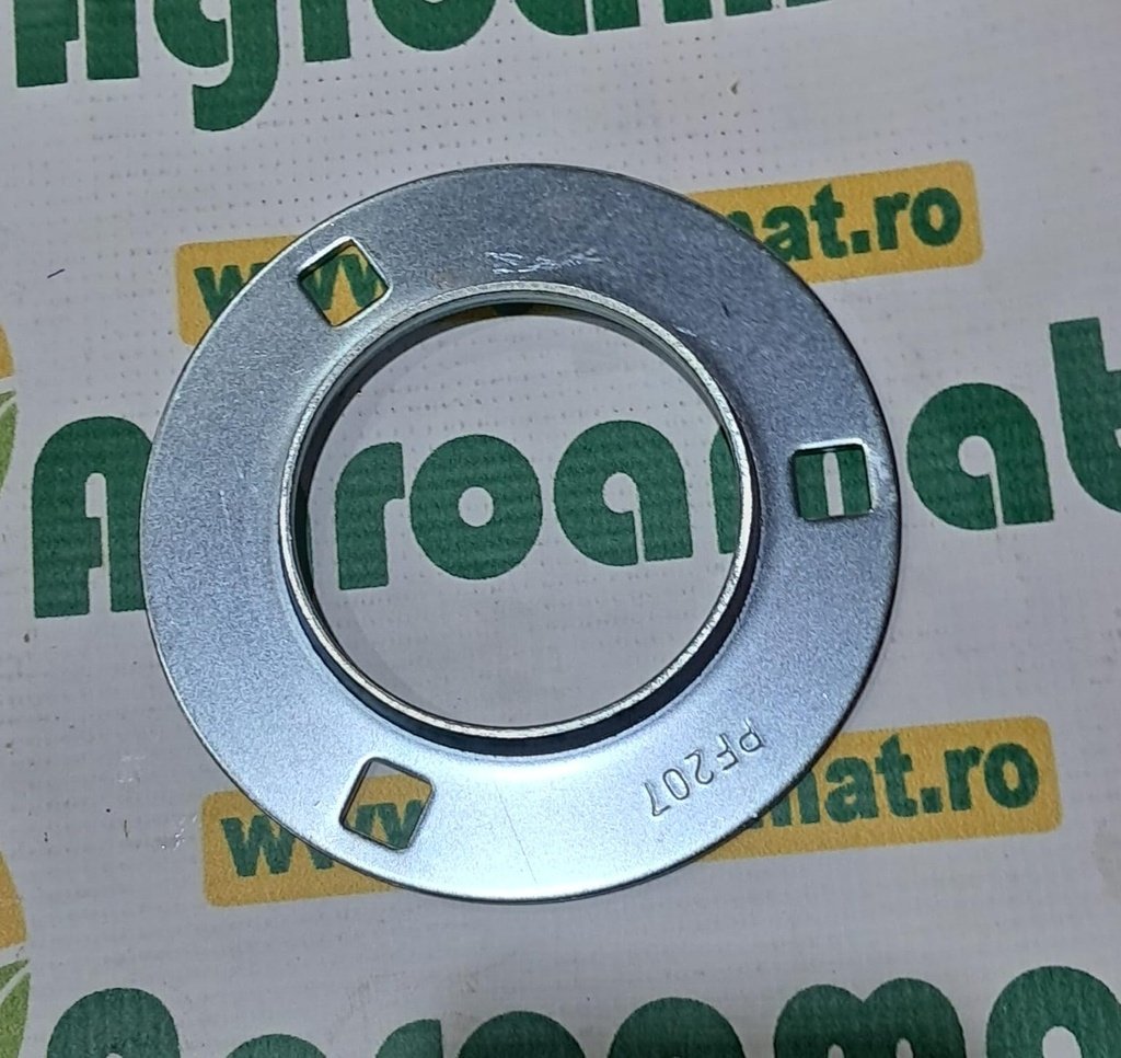 Flanșă cu Rulment