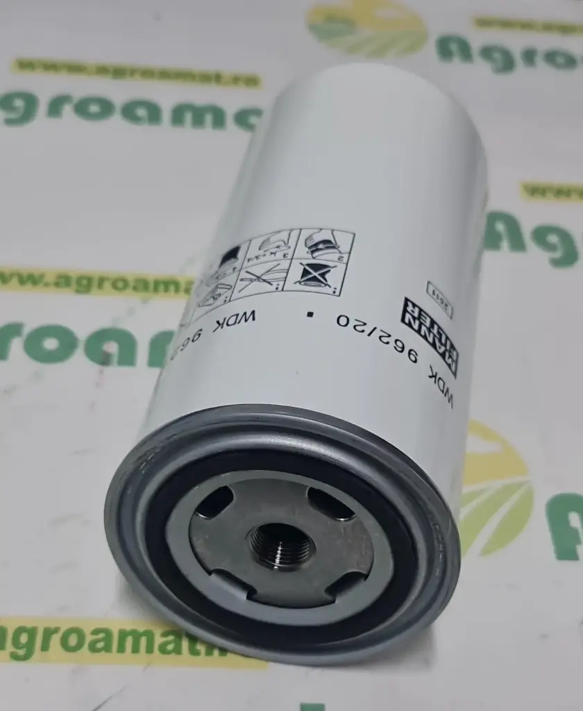 Filtru Combustibil 04131534