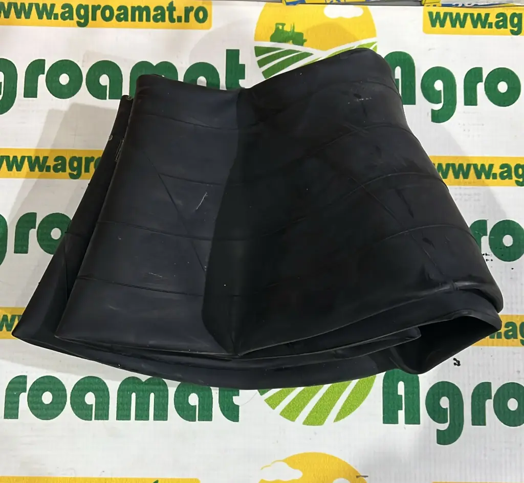 Camera Anvelopa cu Valva Dreapta TR218A