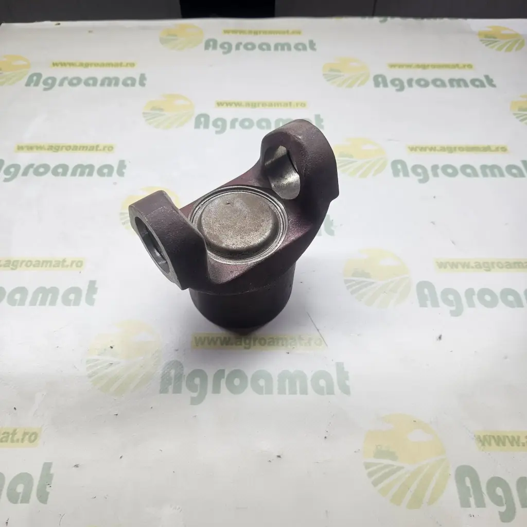 [AMAT1-80169] Furca Cardan RE42373