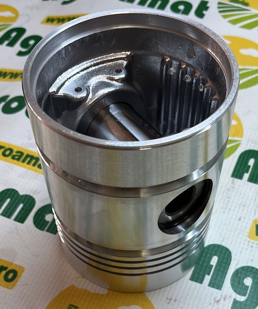 Piston 3637516M91