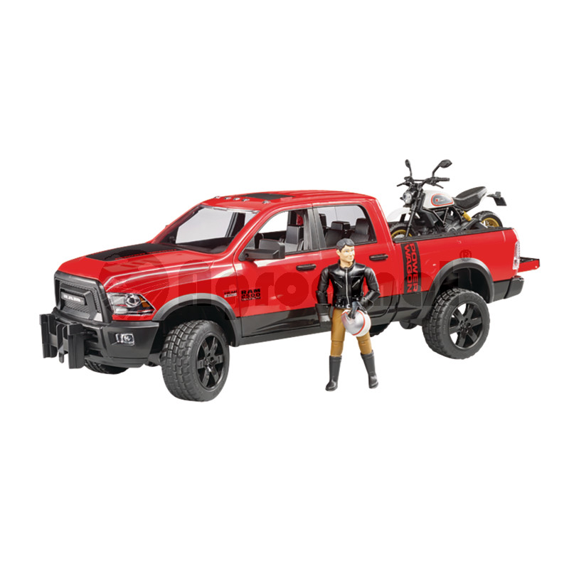 Pickup cu Scrambler Ducati Desert Sled si sofer