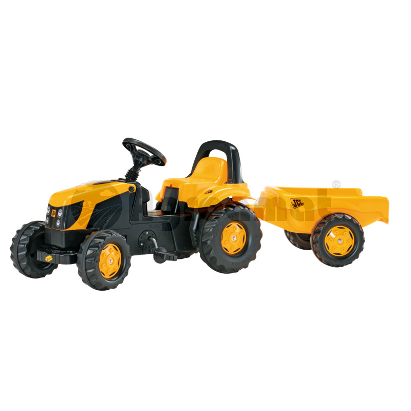 Tractor cu trailer