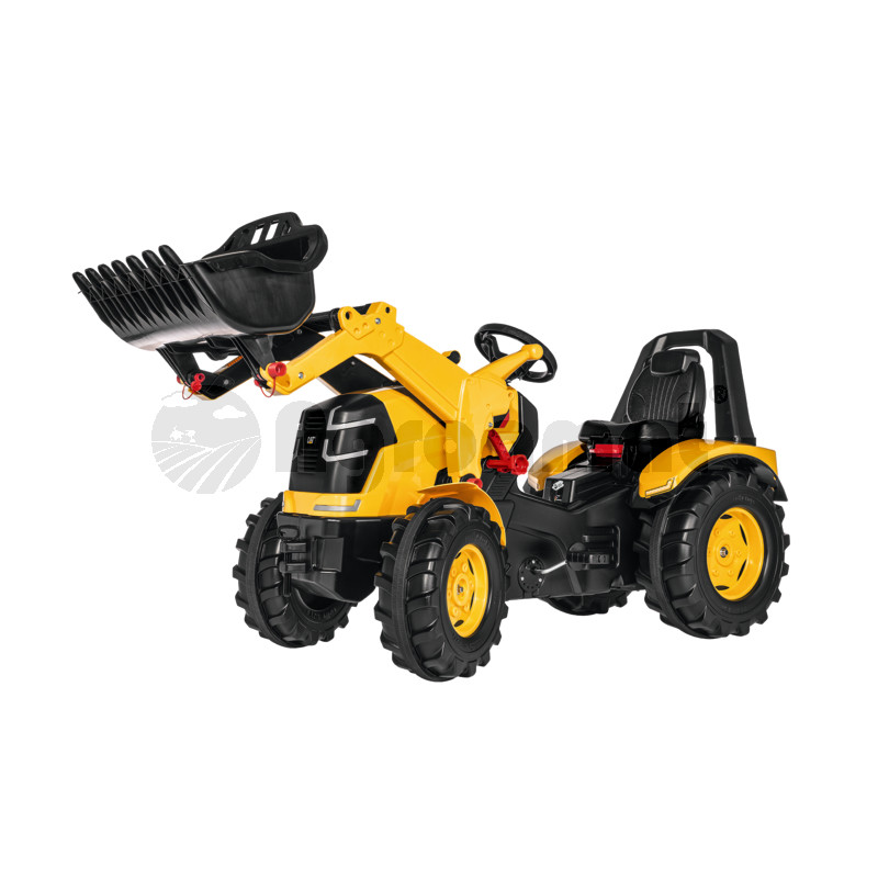 Tractor cu incarcator