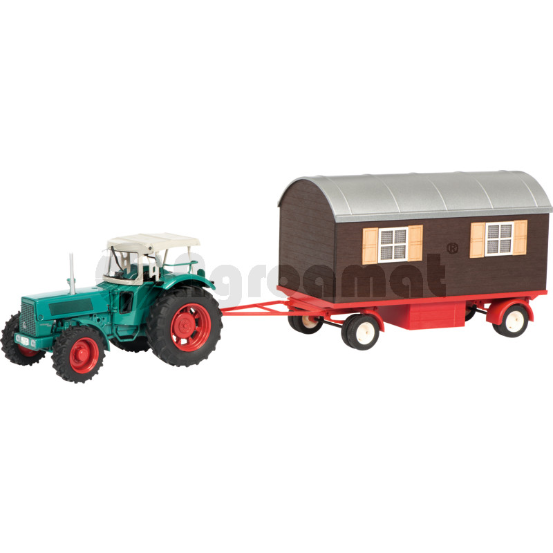 Tractor cu remorca