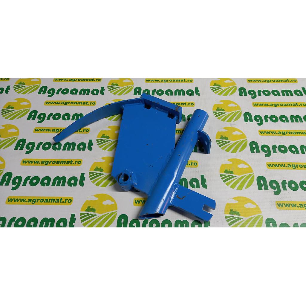 Fertilizator cadru cutit