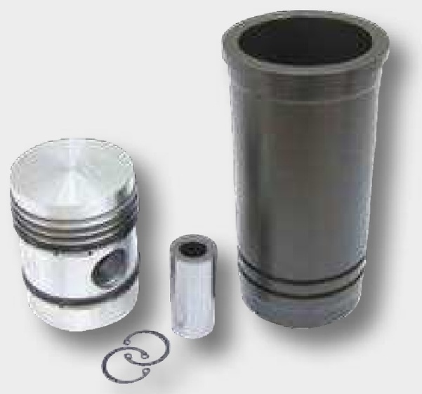 Set pistoane - 5 inele, Ø 85 mm bolturi Ø 32 x 82 mm