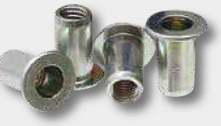 VE 250 Piulite cu cap plat M6-60 11,0 mm