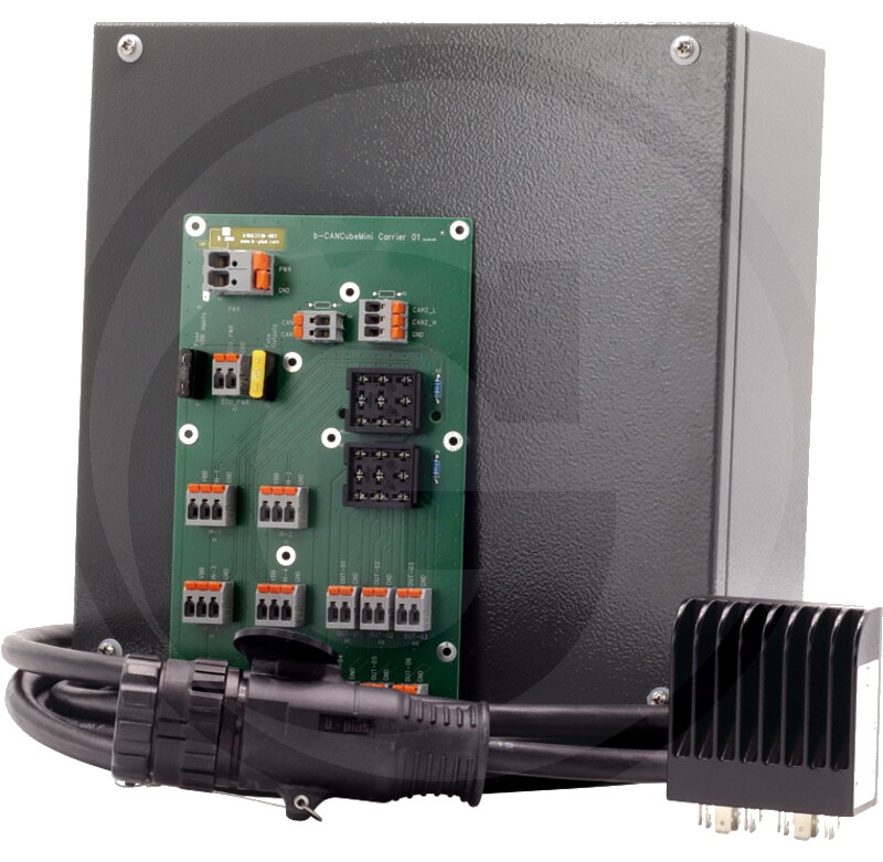 b-ISOBUS IO Gateway - Varianta B, 6 iesiri / sectiuni; modulul de baza VT si AUX-N