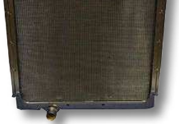 Radiator apă