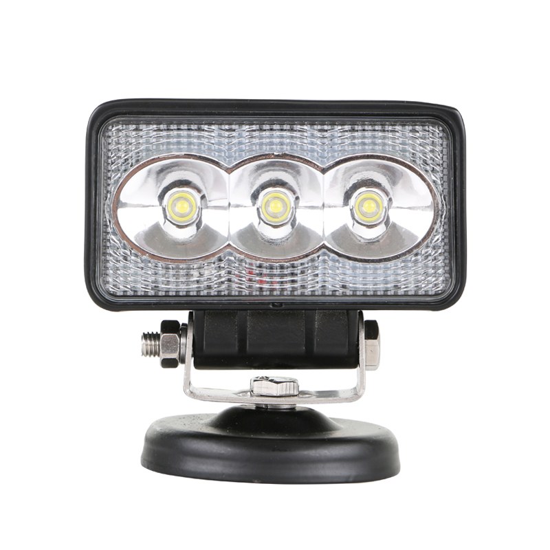 Lampa cu 3 LED-uri 10-60V 9W unghi radiere 30 de grade tip spot
