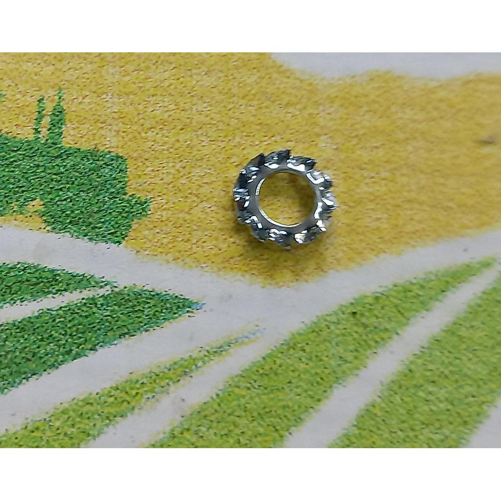 Saiba Crestata M4x8mm