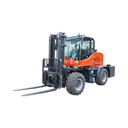 Motostivuitor 3.5T 4x4 OFF ROAD, motor diesel 50CP (37kW), inaltime ridicare 3m, roti 23.5/70-16