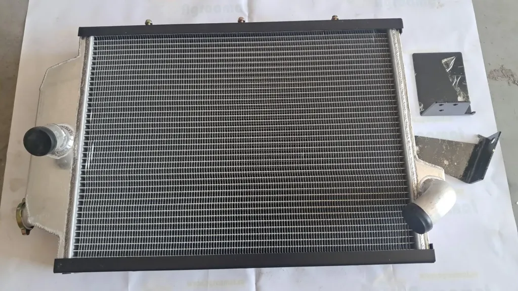 [AMAT1-93431] Radiator AR79450