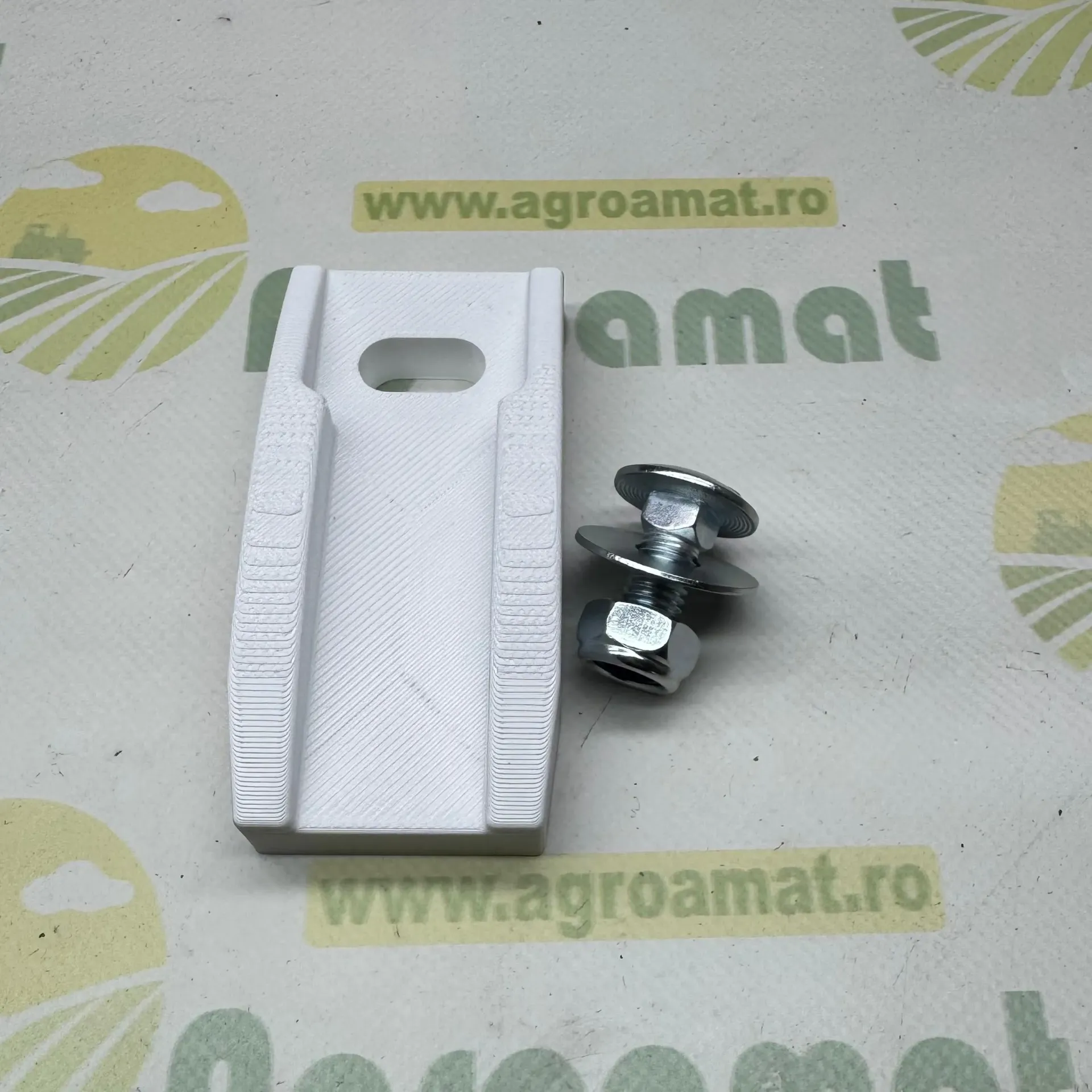 [AMAT1-94117] Razuitor (Racleta) din Plastic Kverneland 