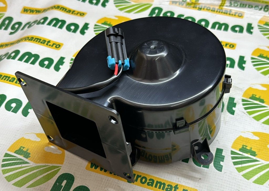 Ventilator 12V RE237675