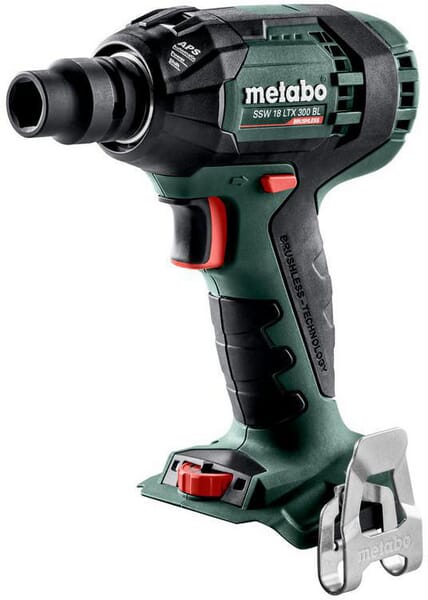 Cheie de impact fără fir SSW 18 LTX300BL