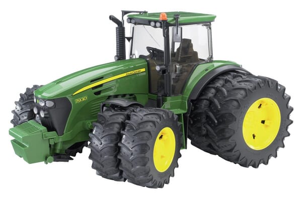 Tractor John Deere 7930 cu anvelope duble